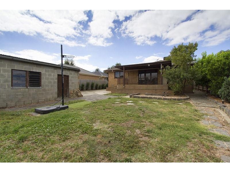 49 Lea Road, Mulgrave VIC 3170