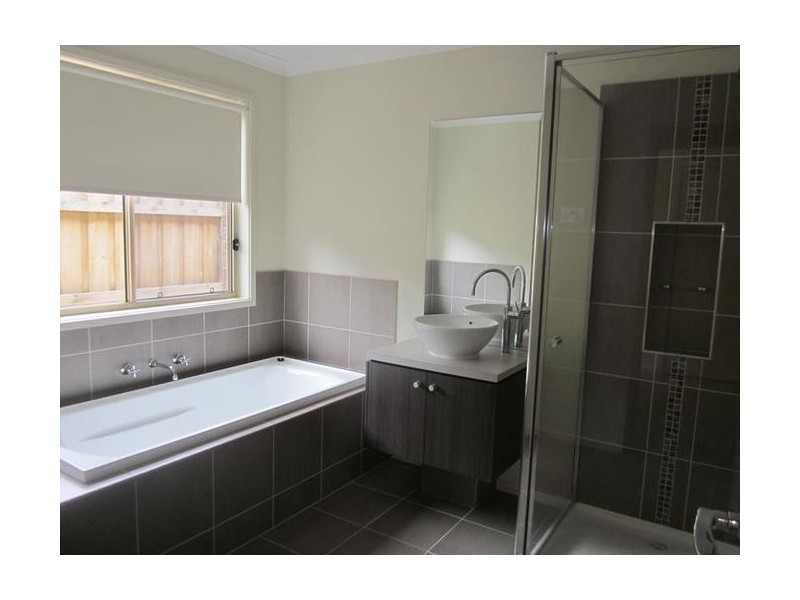 6 Wotan Way, Sandhurst VIC 3977