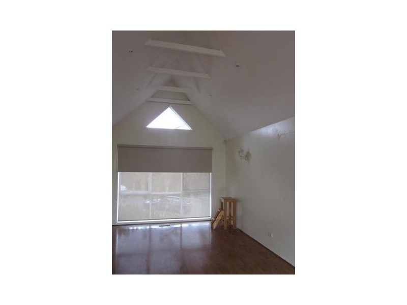 40 John Hunter Drive, Endeavour Hills VIC 3802