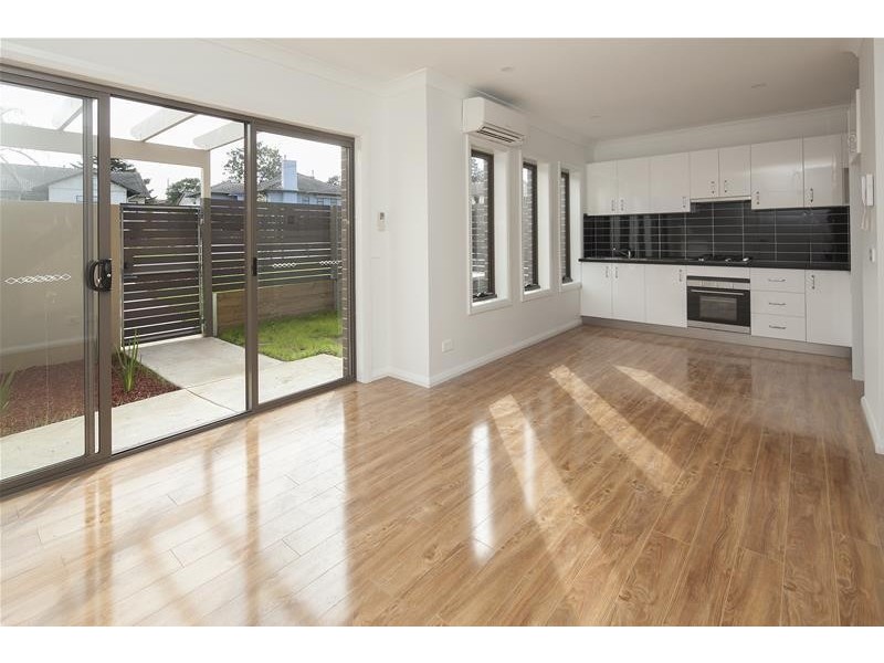 2/34-36 Hawthorn Road, Doveton VIC 3177