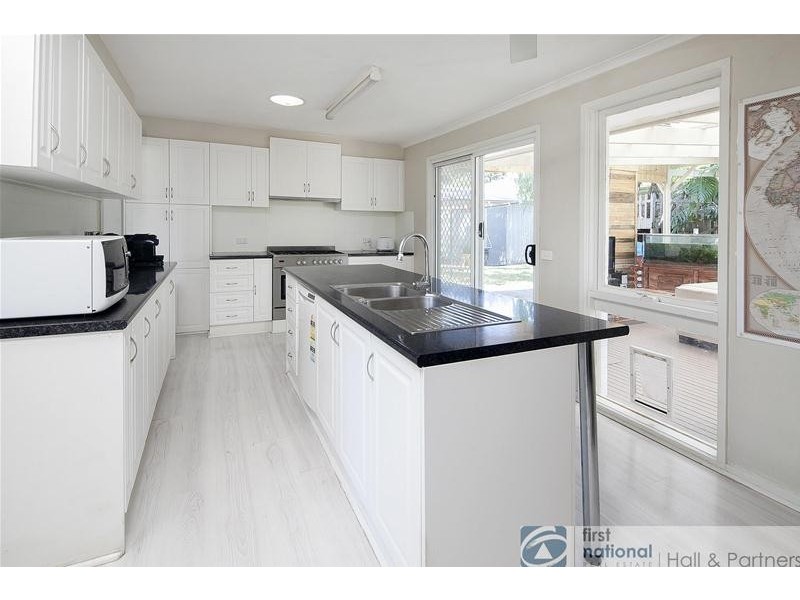 6 Cormorant Close, Endeavour Hills VIC 3802