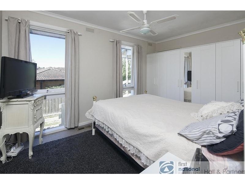 6 Cormorant Close, Endeavour Hills VIC 3802