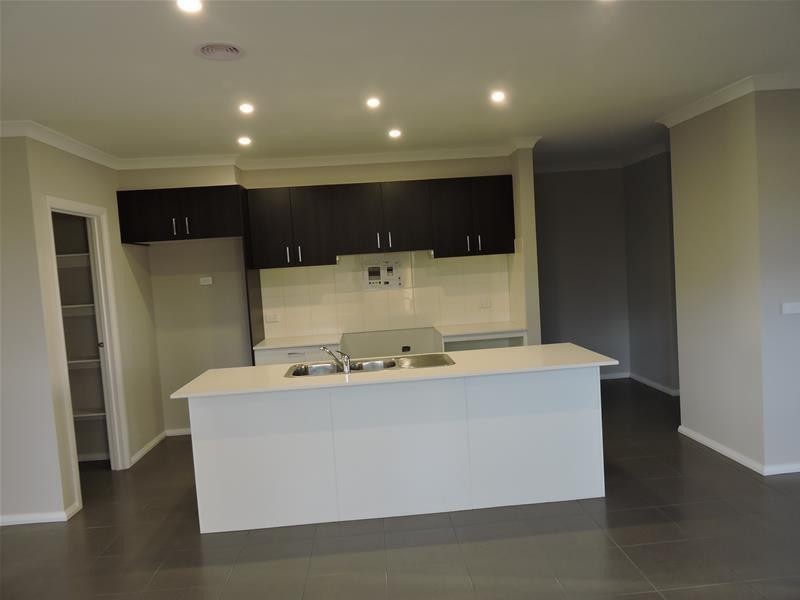 5 Eacott Street, Longwarry VIC 3816