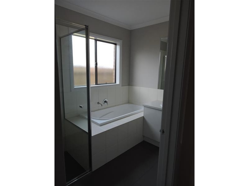 5 Eacott Street, Longwarry VIC 3816