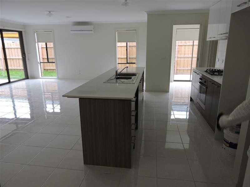 5 Eacott Street, Longwarry VIC 3816