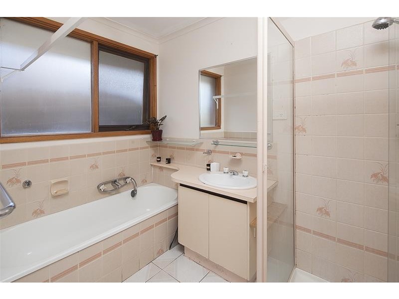 3 Peebles Street, Endeavour Hills VIC 3802