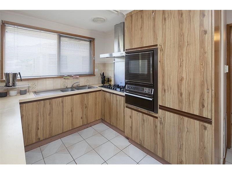 3 Peebles Street, Endeavour Hills VIC 3802