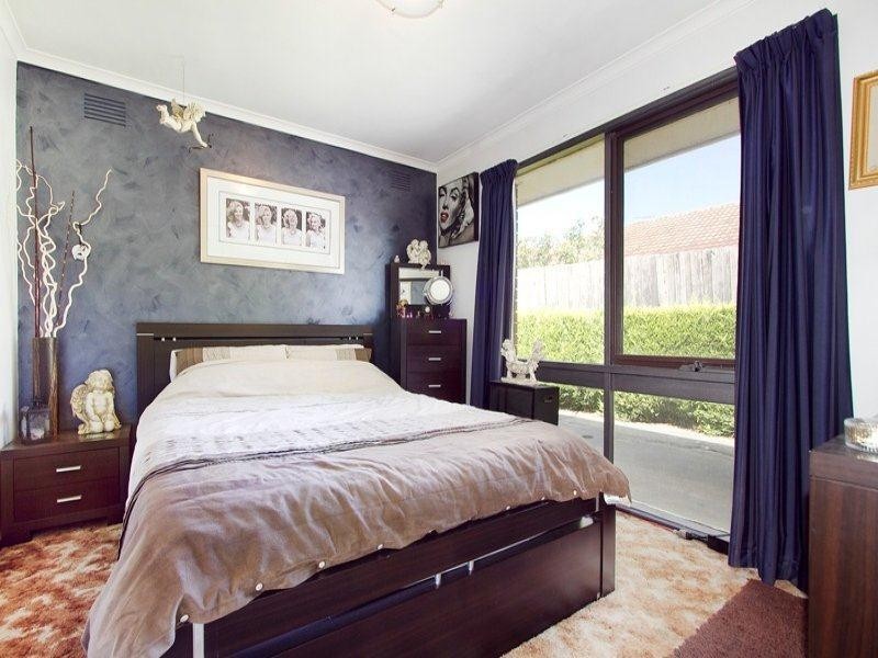 44 Crossdale Rise, Endeavour Hills VIC 3802