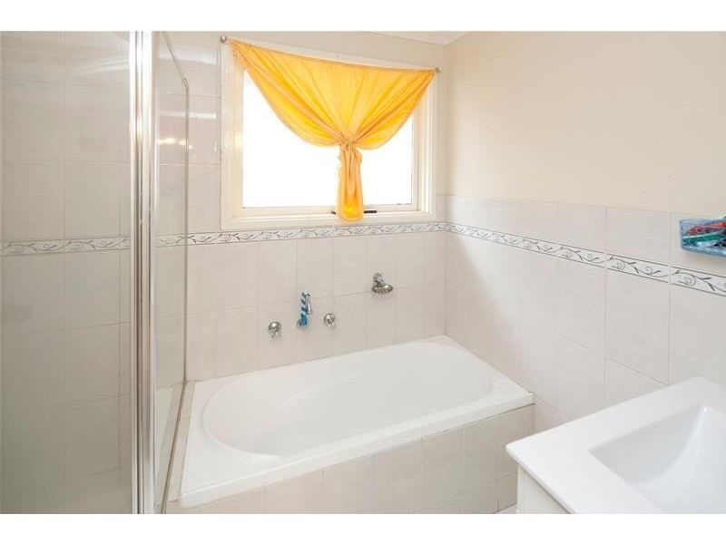 54 Fordholm Road, Hampton Park VIC 3976