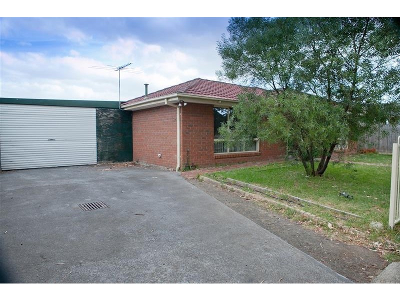54 Fordholm Road, Hampton Park VIC 3976