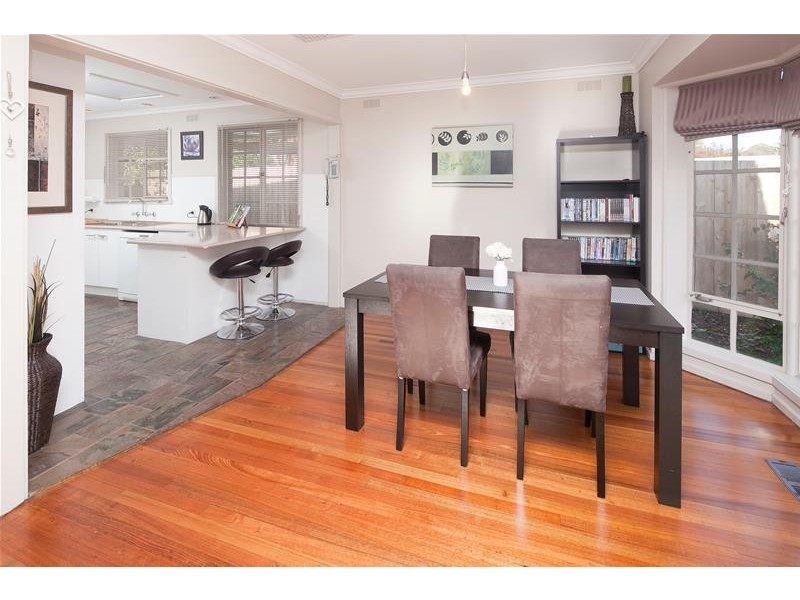 44 Meadow Wood Walk, Narre Warren VIC 3805