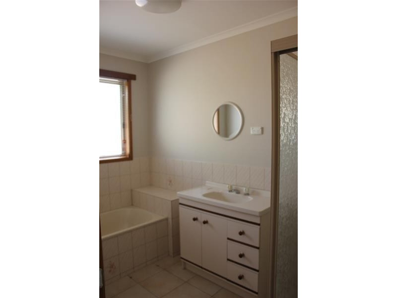 1/30 Namur Street, Noble Park VIC 3174