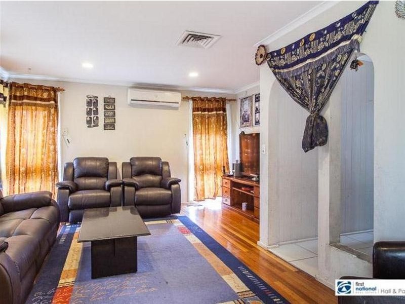 17 Kingfisher Drive, Doveton VIC 3177