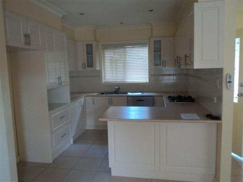 2/35 James Street, Dandenong VIC 3175