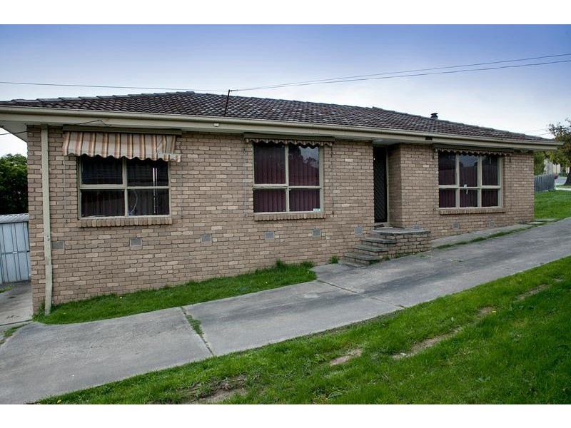 1/8 Rebecca Street, Doveton VIC 3177