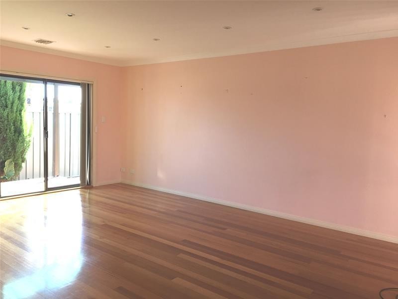 3/4 Easterleigh Court, Dandenong VIC 3175