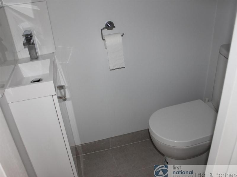 4/3 Chandler Road, Noble Park VIC 3174