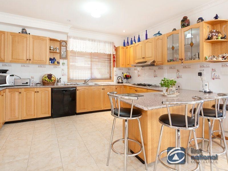 5 Jeanette Court, Mulgrave VIC 3170