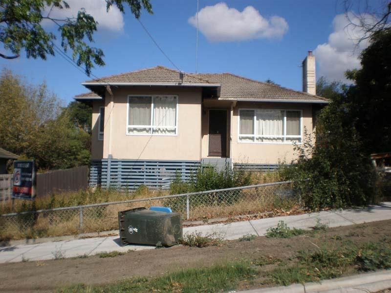 4 Magnolia Grove, Doveton VIC 3177