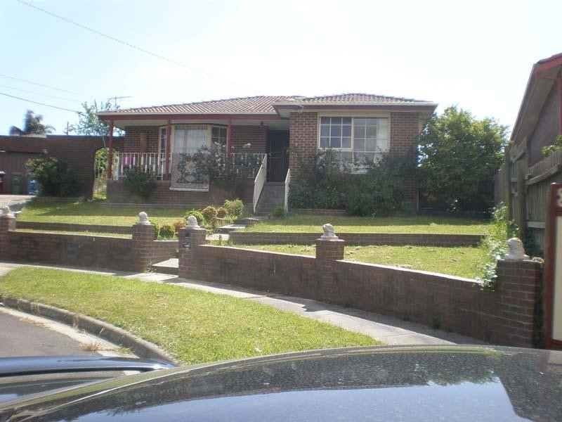 2 Elms Court, Dandenong North VIC 3175