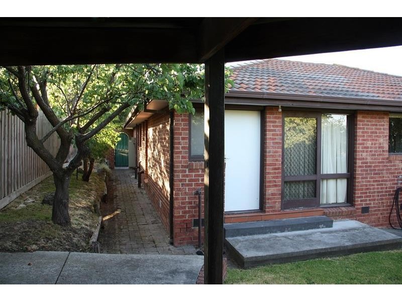 1 Meehan Court, Endeavour Hills VIC 3802