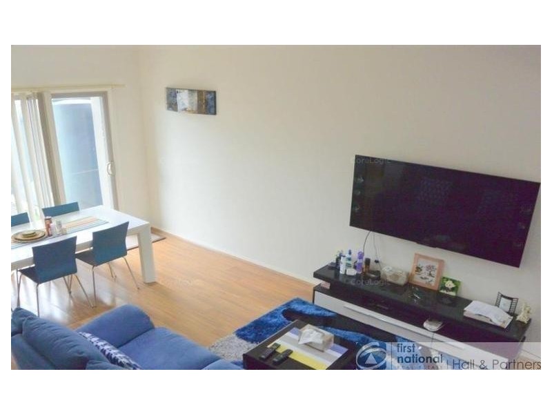 6 Stenocarpus Drive, Doveton VIC 3177