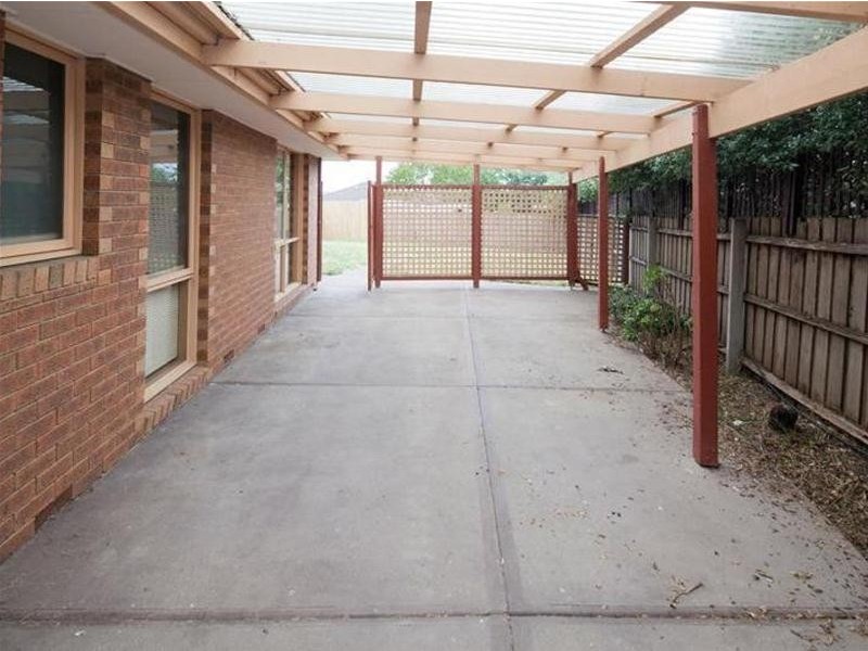 47 Edeys R Run, Hampton Park VIC 3976