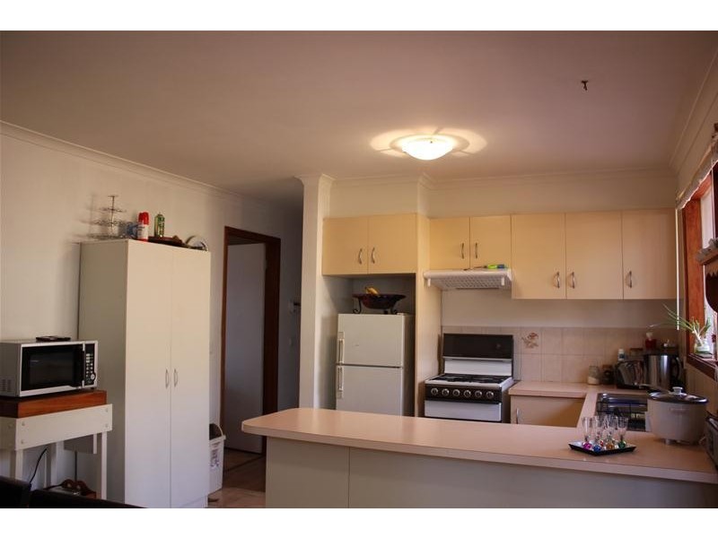 2 Janmara Court, Endeavour Hills VIC 3802