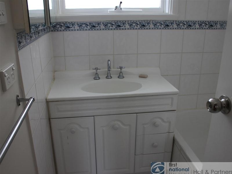 24 Riverview Crescent, Eumemmerring VIC 3177