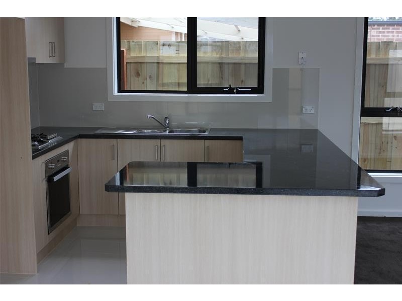 1A Puffin Court, Endeavour Hills VIC 3802