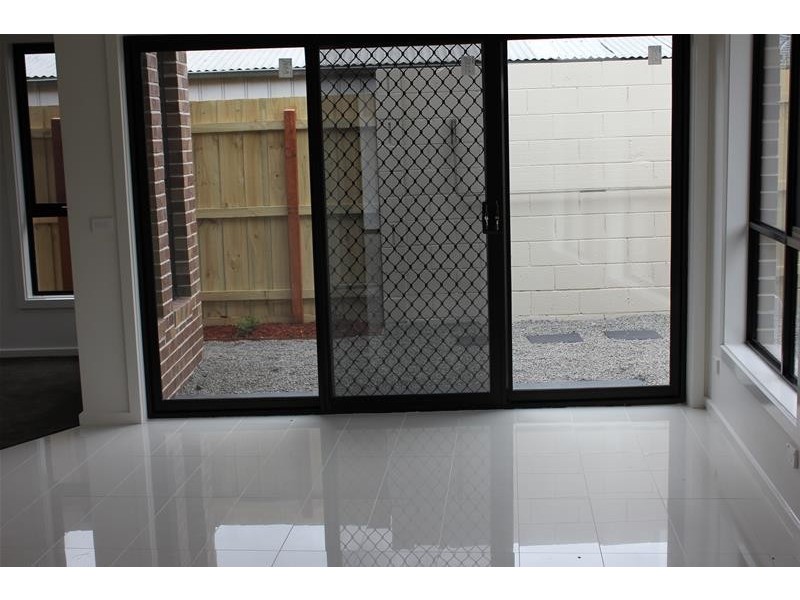 1A Puffin Court, Endeavour Hills VIC 3802