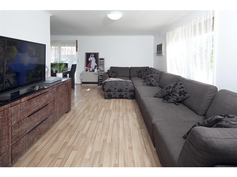 12 Deidre Street, Dandenong North VIC 3175