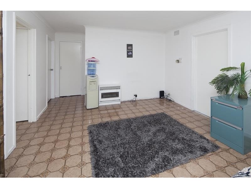 12 Deidre Street, Dandenong North VIC 3175