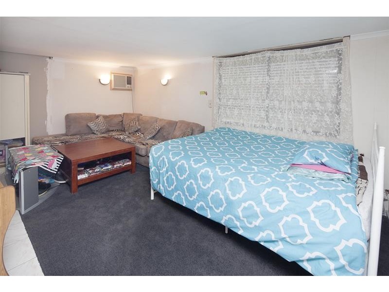 12 Deidre Street, Dandenong North VIC 3175