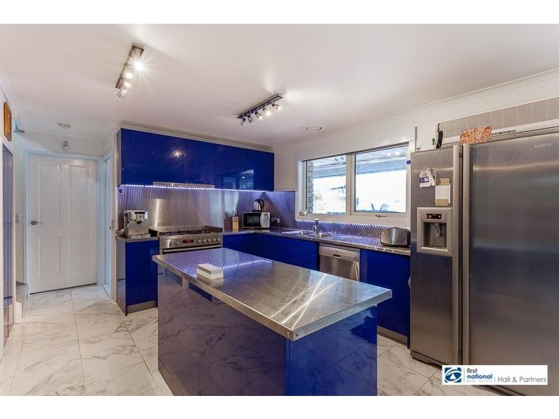 25 Balfour Place, Noble Park North VIC 3174