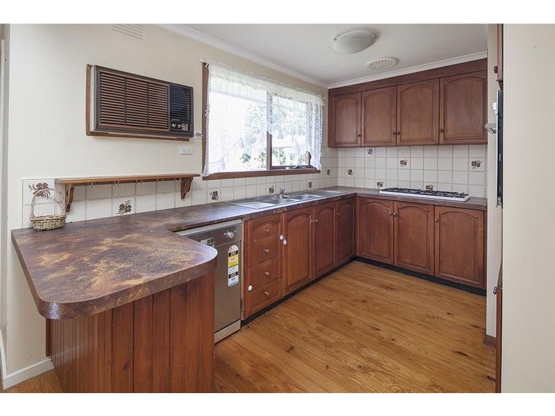 17 Oxley Way, Endeavour Hills VIC 3802