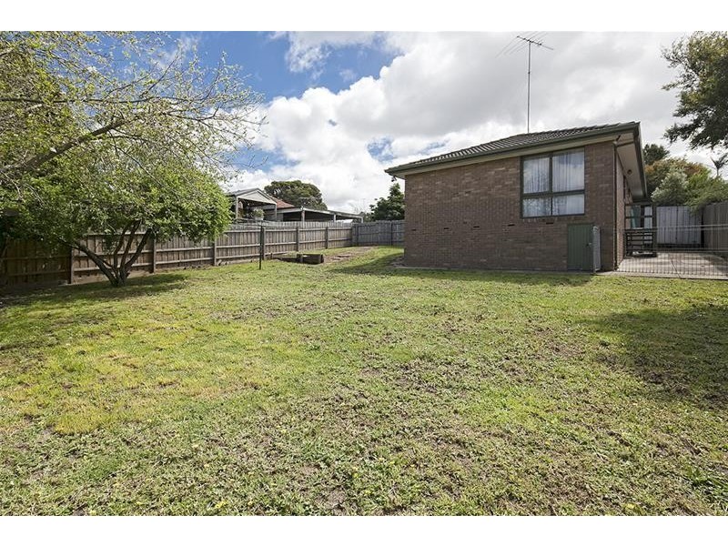 17 Oxley Way, Endeavour Hills VIC 3802