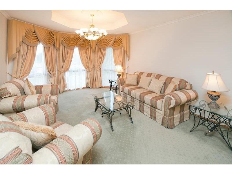 54 Bella Crescent, Hallam VIC 3803