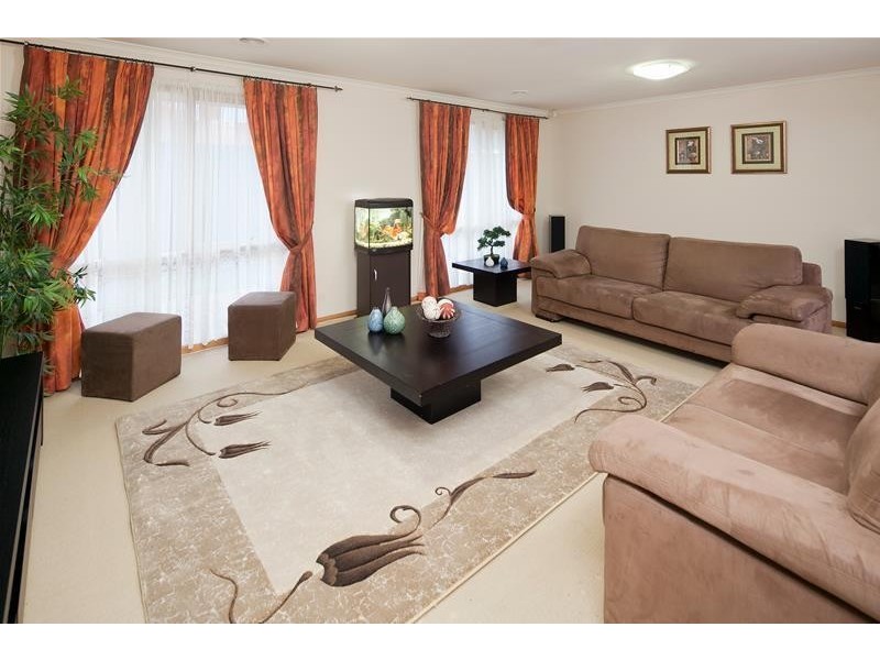 54 Bella Crescent, Hallam VIC 3803