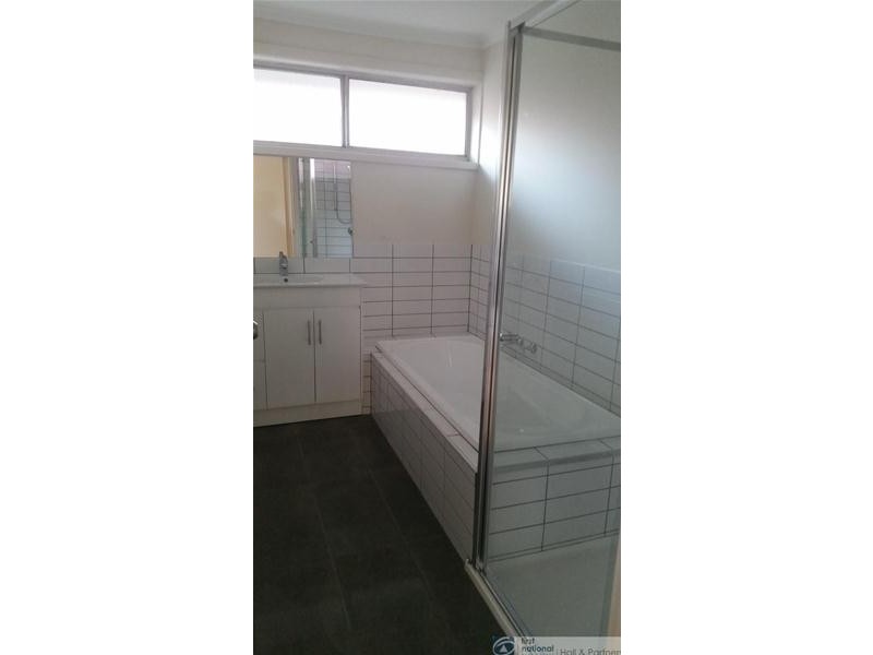 1/2 Lantana Court, Dandenong North VIC 3175