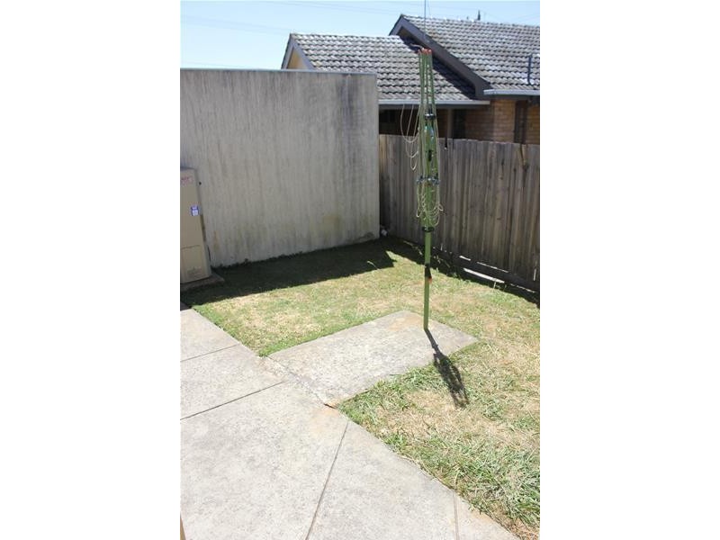 2/160 McFees Road, Dandenong North VIC 3175