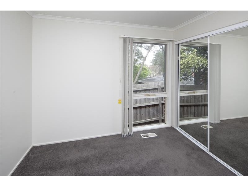 12 Dampier Court, Endeavour Hills VIC 3802