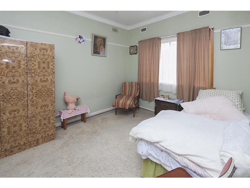 13 Chandler Road, Noble Park VIC 3174