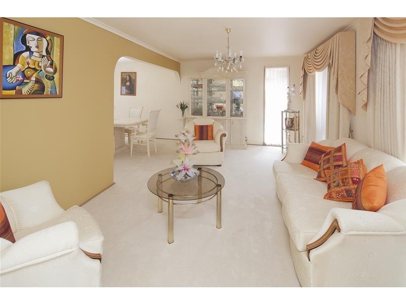 29 Georgette Crescent, Endeavour Hills VIC 3802