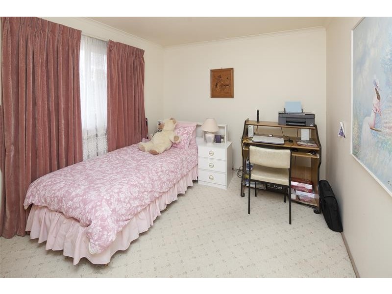 29 Georgette Crescent, Endeavour Hills VIC 3802