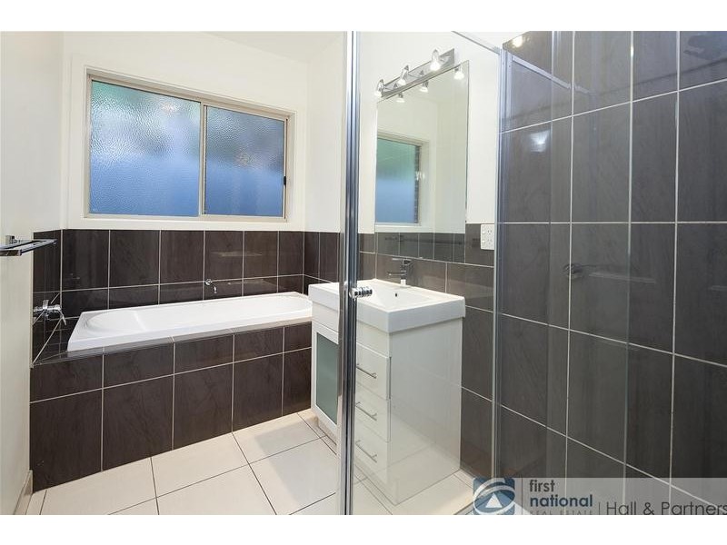 2/29 Marie Street, Doveton VIC 3177