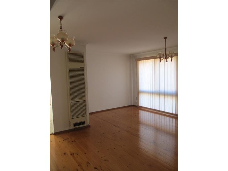 10 Clydebank Avenue, Endeavour Hills VIC 3802