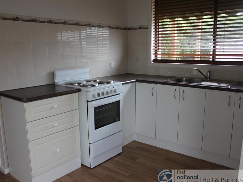 7 Waratah Drive, Dandenong North VIC 3175