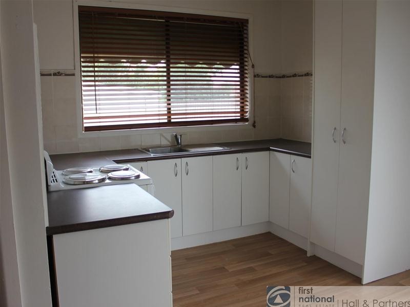 7 Waratah Drive, Dandenong North VIC 3175