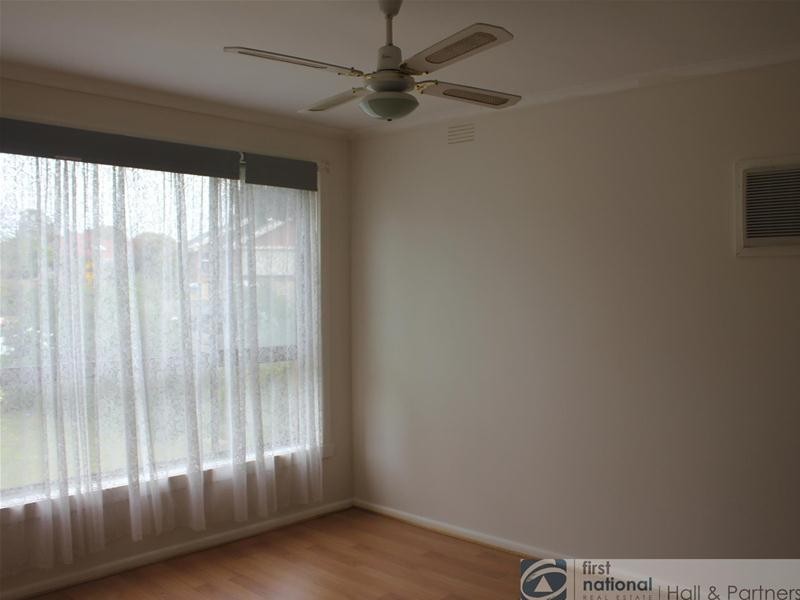 7 Waratah Drive, Dandenong North VIC 3175